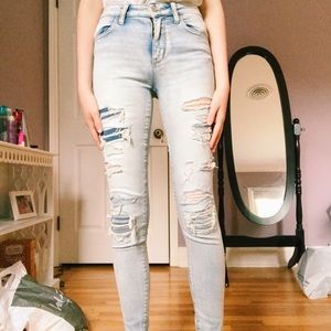 Distressed high-rise jegging American Eagle jeans